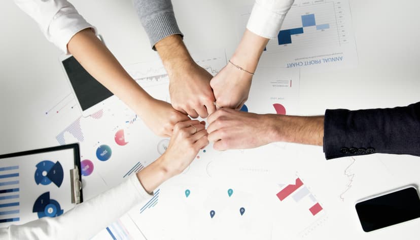 16 Ways a Virtual Assistant Can Help Your Small Business Grow